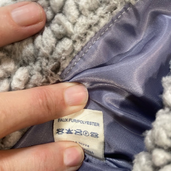 Simply Southern Sherpa vest - Picture 3 of 7